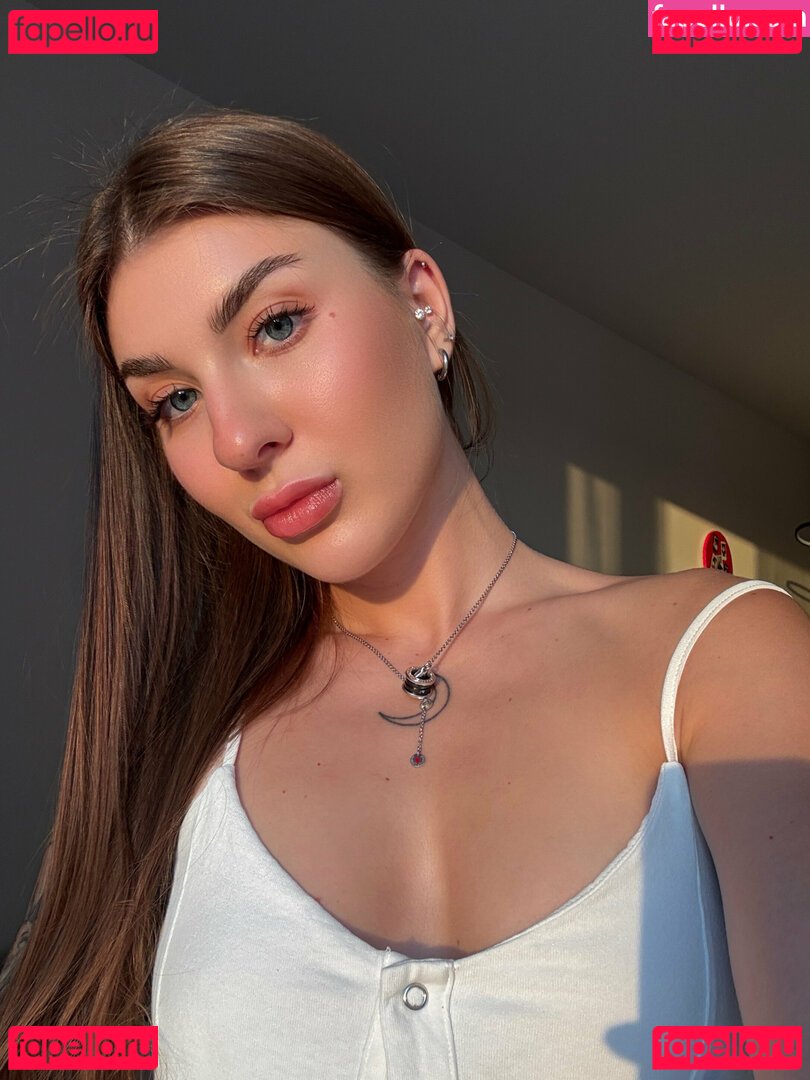 moonwitchsabrina Onlyfans Photo Gallery 