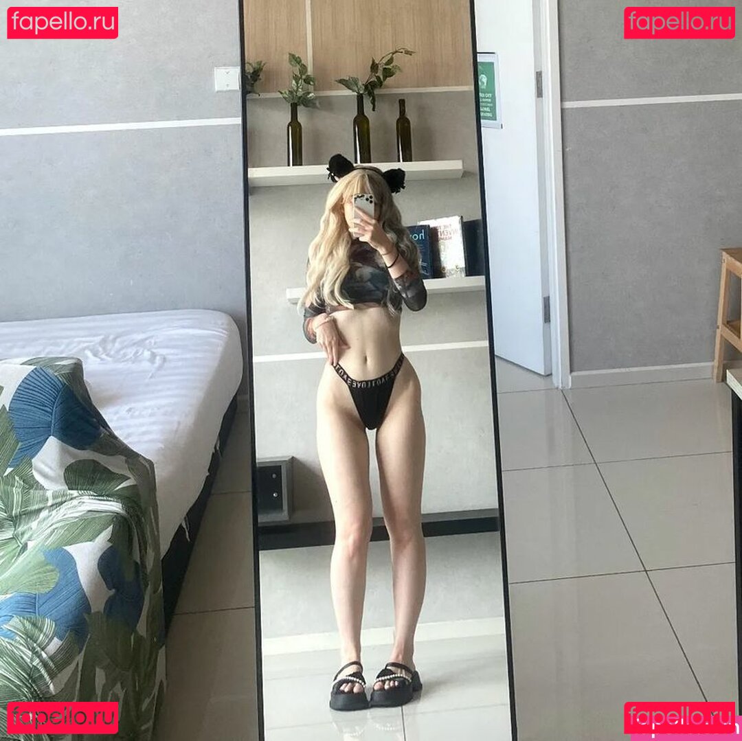 katrinaafiree / katrinafire666 Onlyfans Photo Gallery 