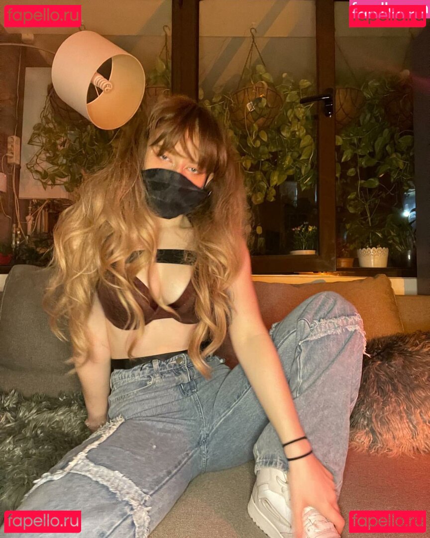 katrinaafiree / katrinafire666 Onlyfans Photo Gallery 