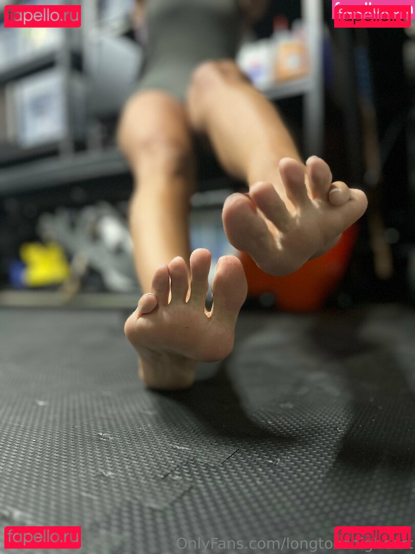 longtoesbigheart Onlyfans Photo Gallery 