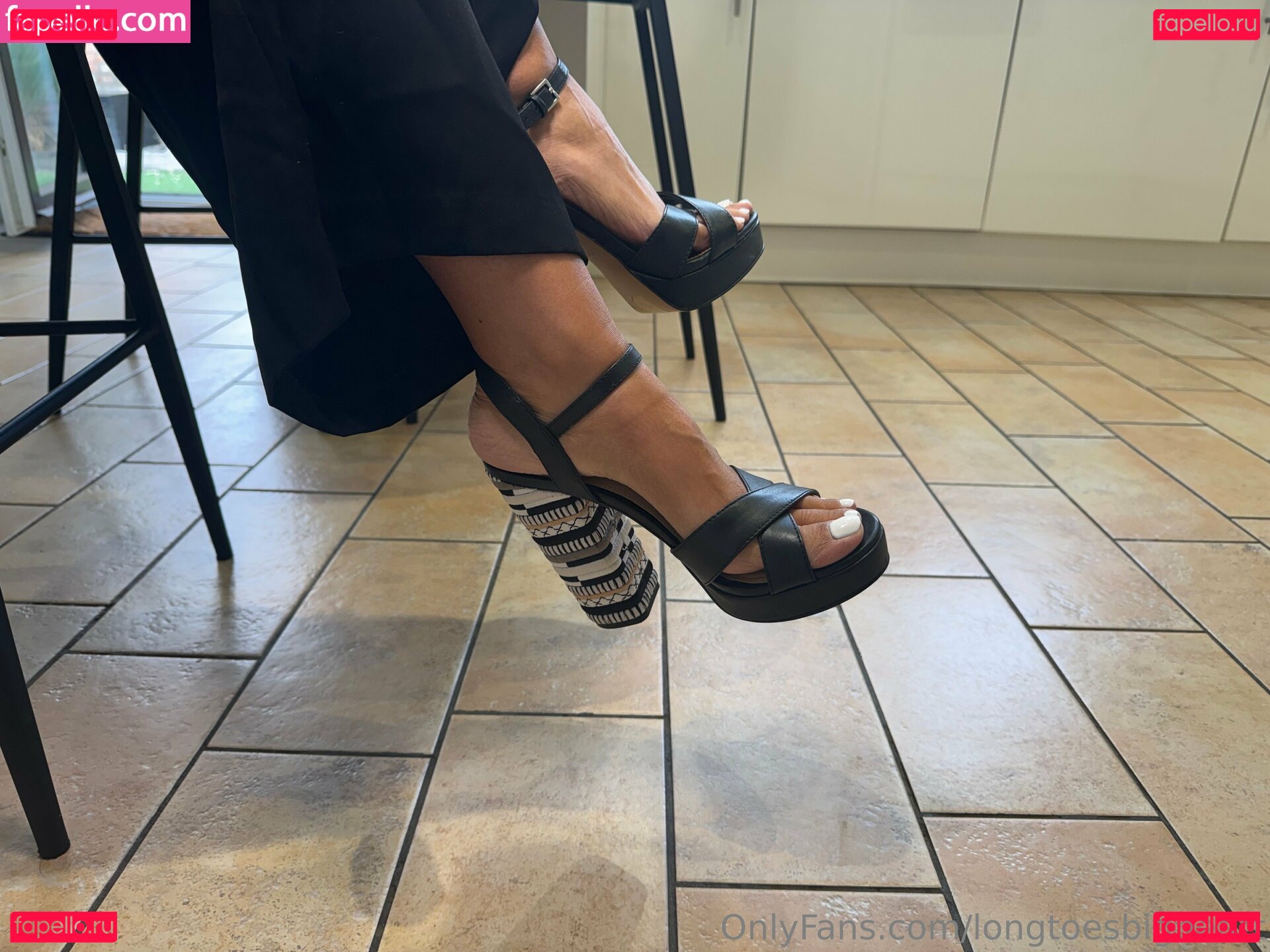 longtoesbigheart Onlyfans Photo Gallery 