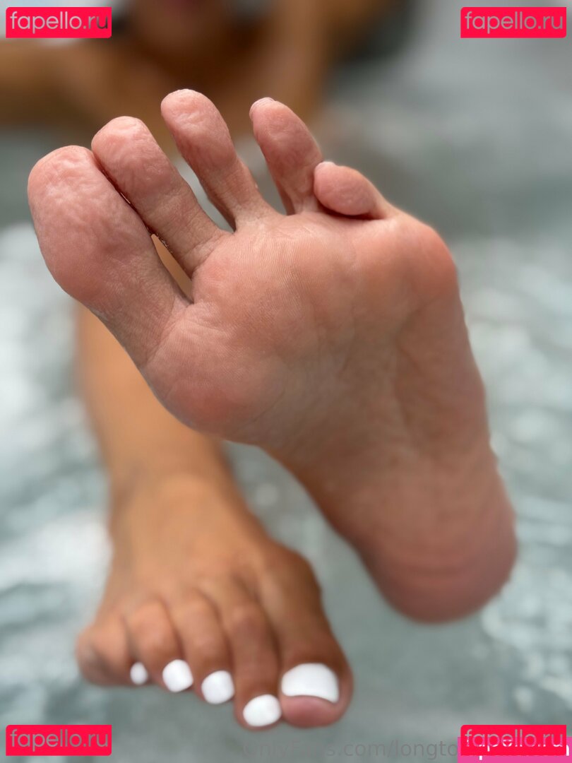 longtoesbigheart Onlyfans Photo Gallery 
