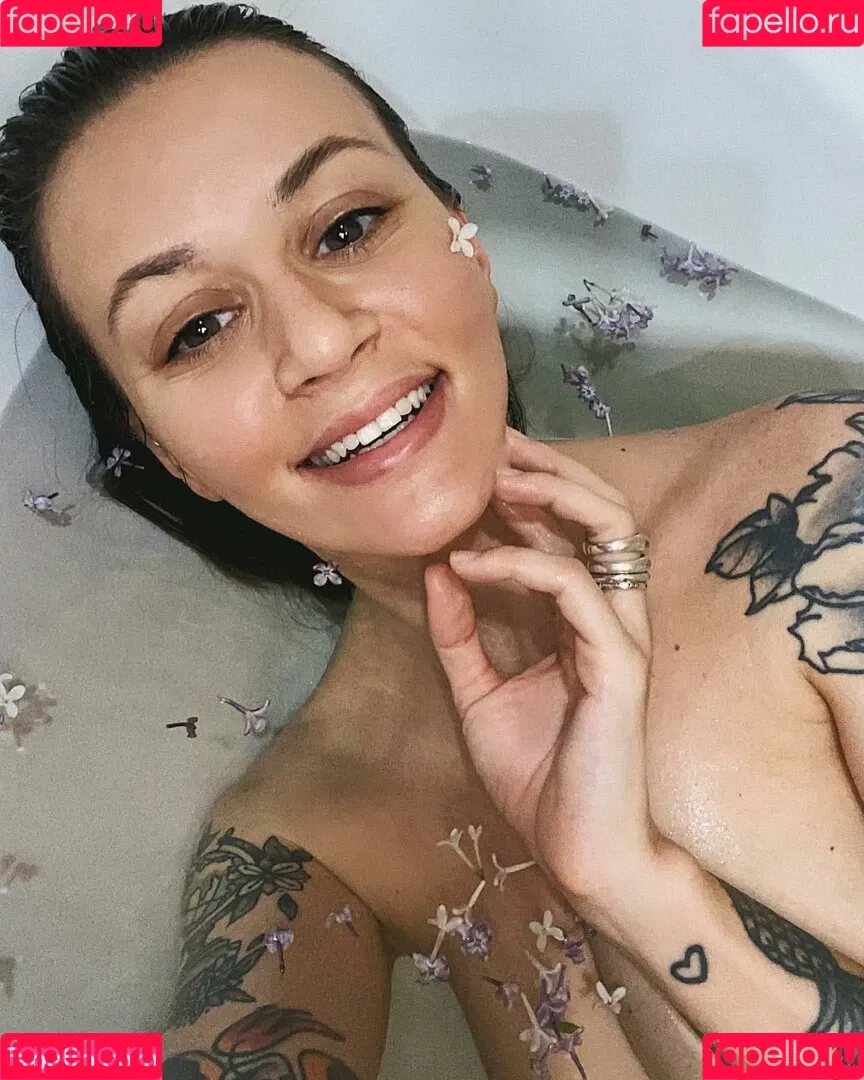 Daria Perel Onlyfans Photo Gallery 