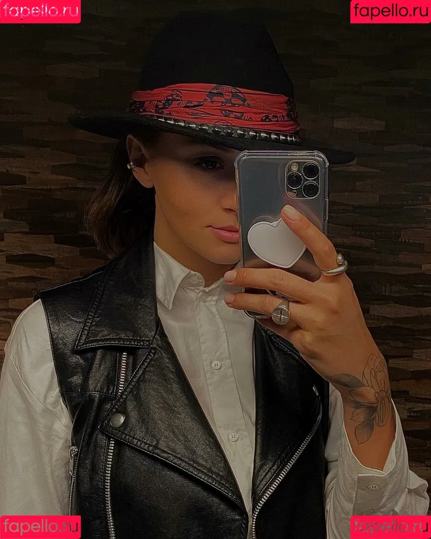 Daria Perel Onlyfans Photo Gallery 