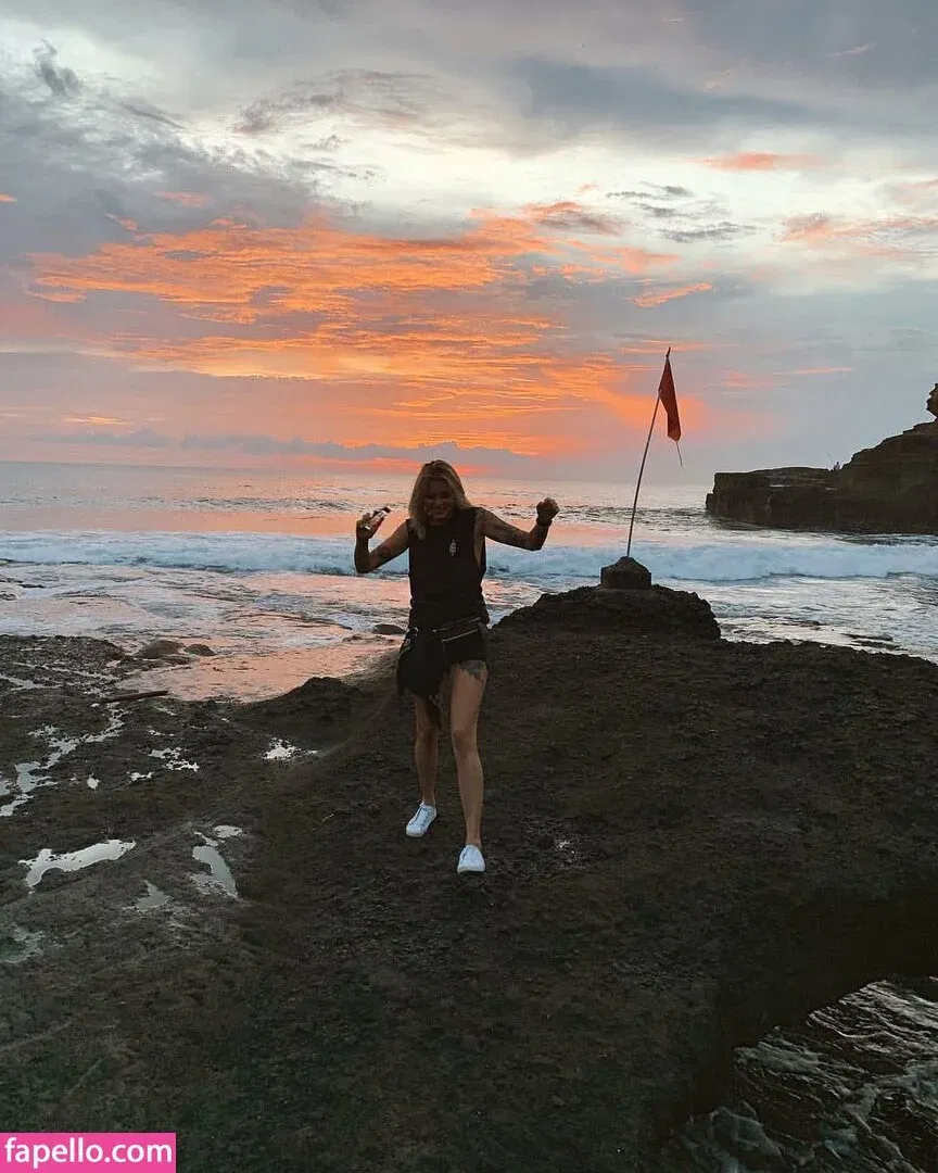 Daria Perel Onlyfans Photo Gallery 