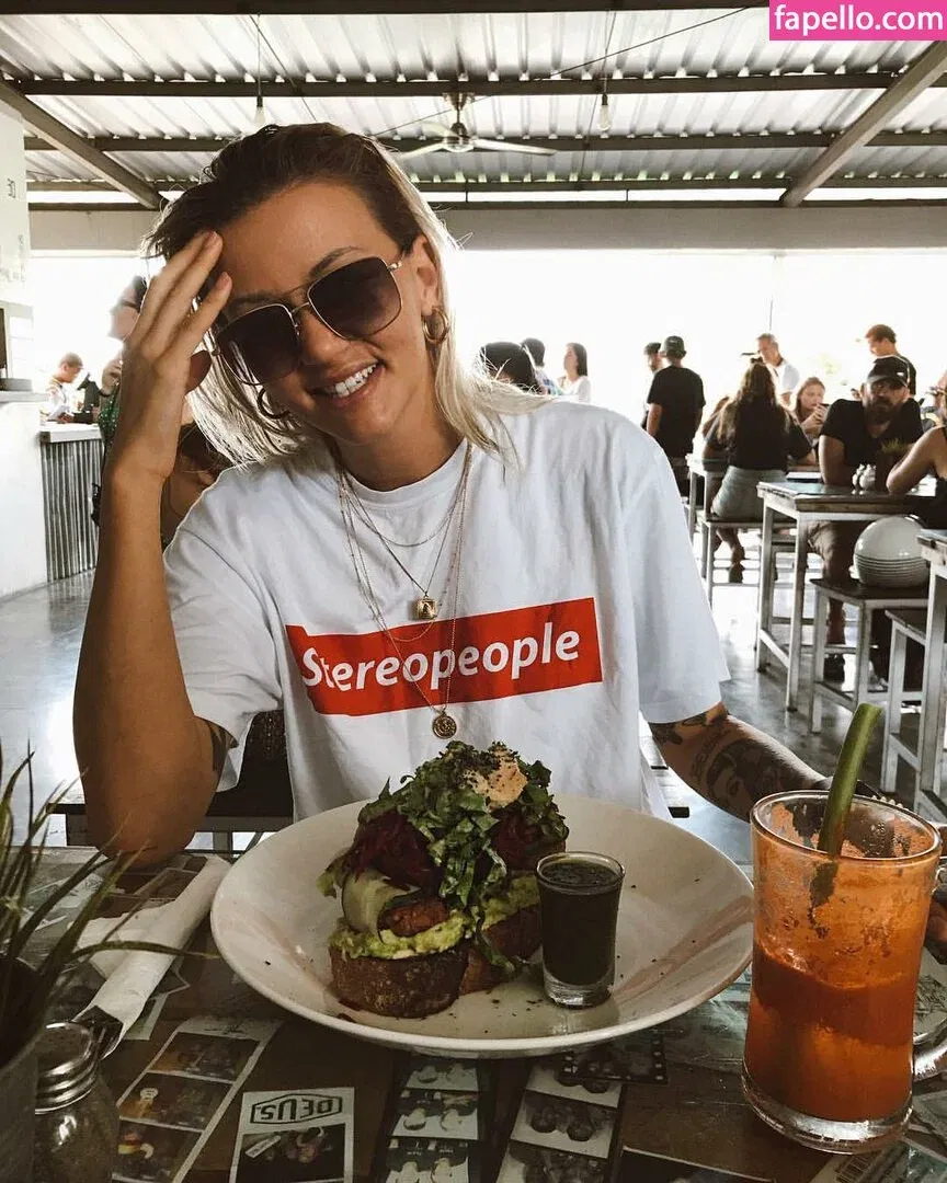 Daria Perel Onlyfans Photo Gallery 