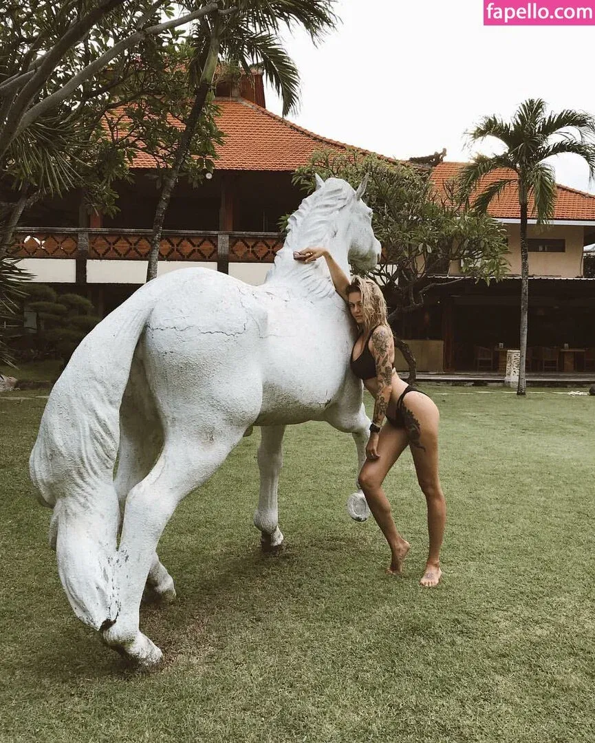 Daria Perel Onlyfans Photo Gallery 