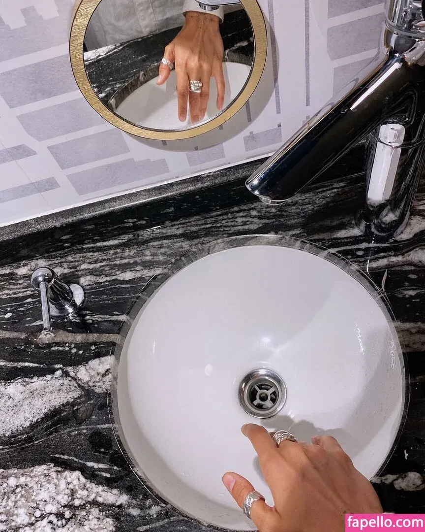 Daria Perel Onlyfans Photo Gallery 