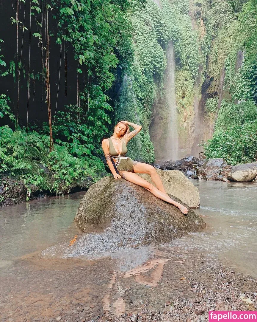 Daria Perel Onlyfans Photo Gallery 