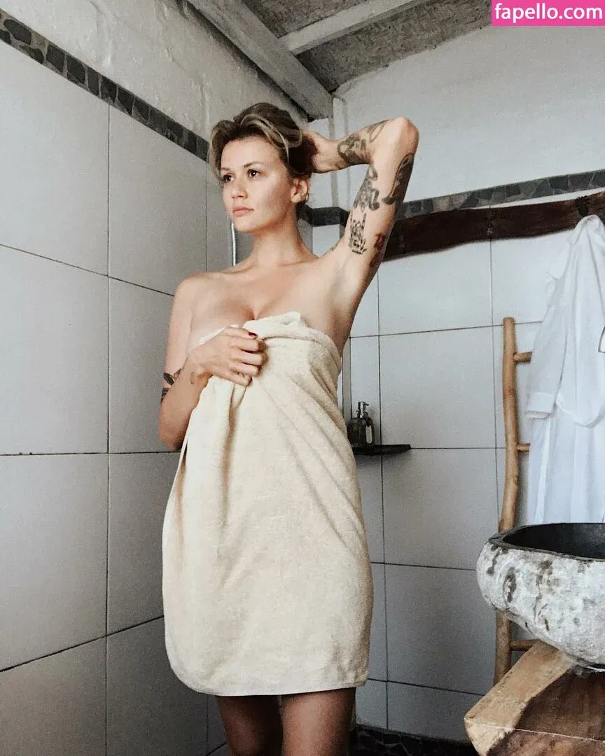 Daria Perel Onlyfans Photo Gallery 