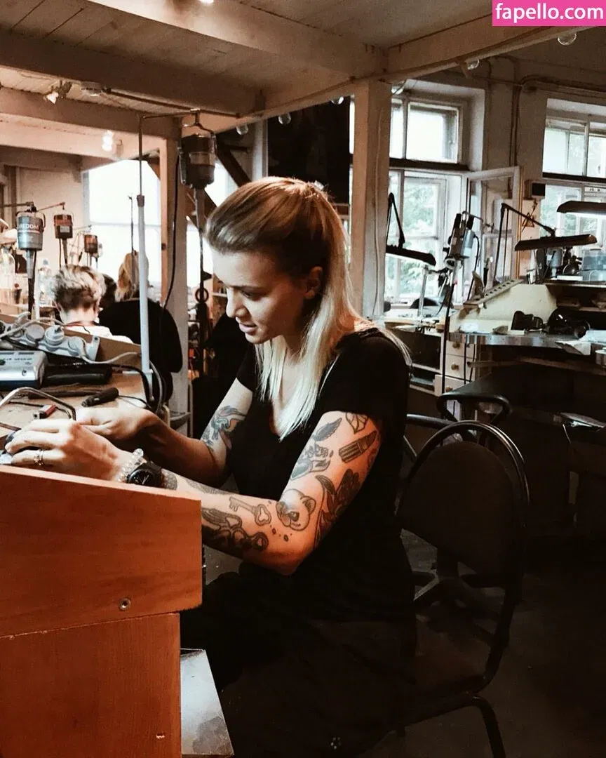 Daria Perel Onlyfans Photo Gallery 