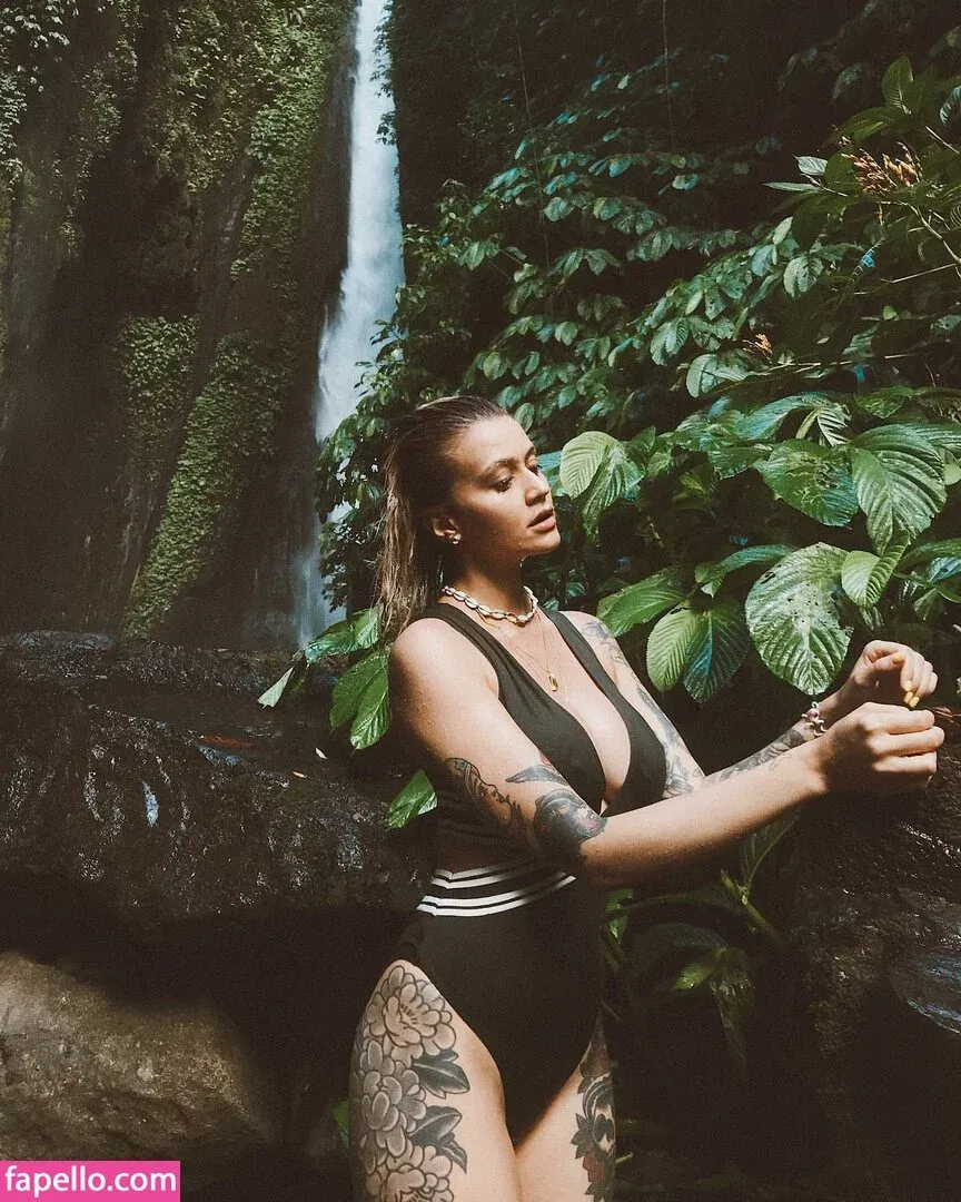 Daria Perel Onlyfans Photo Gallery 