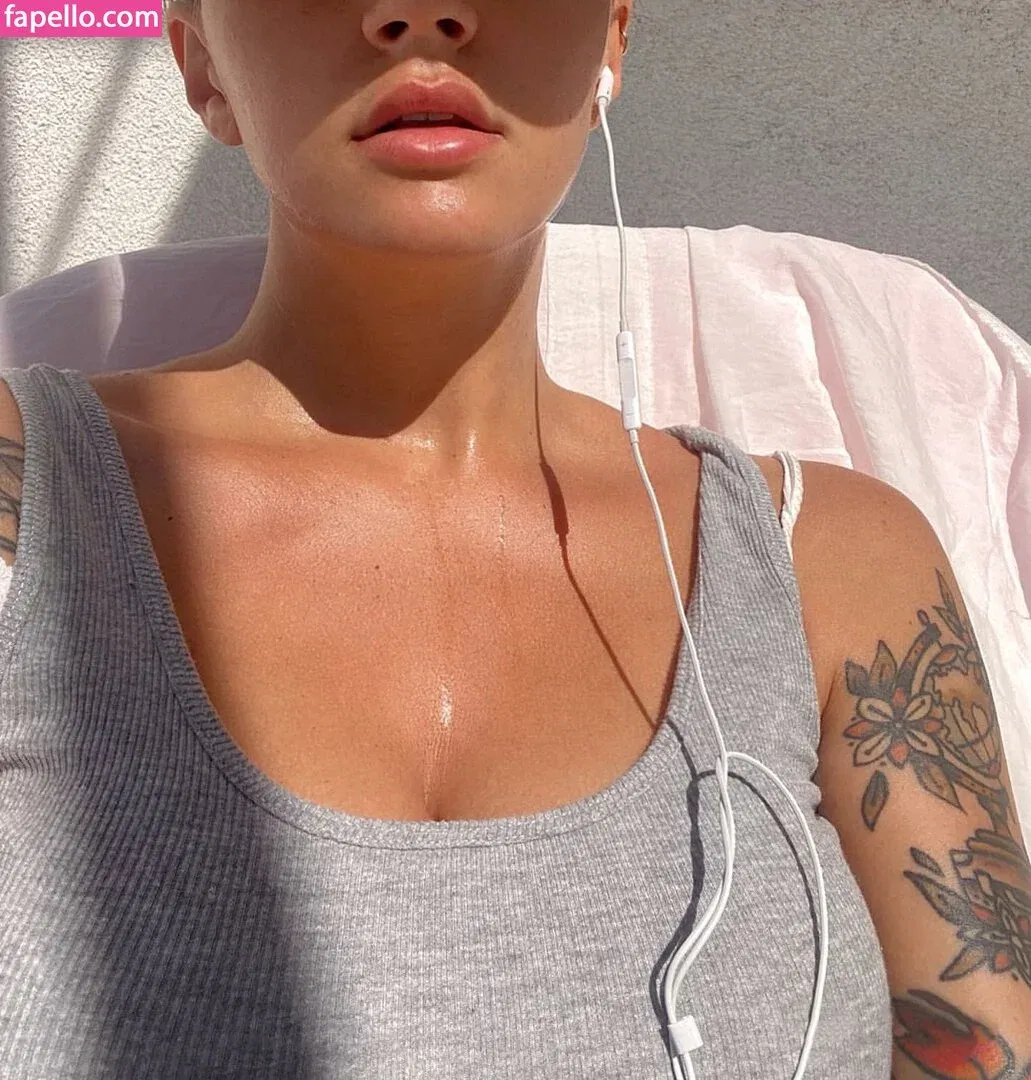 Daria Perel Onlyfans Photo Gallery 