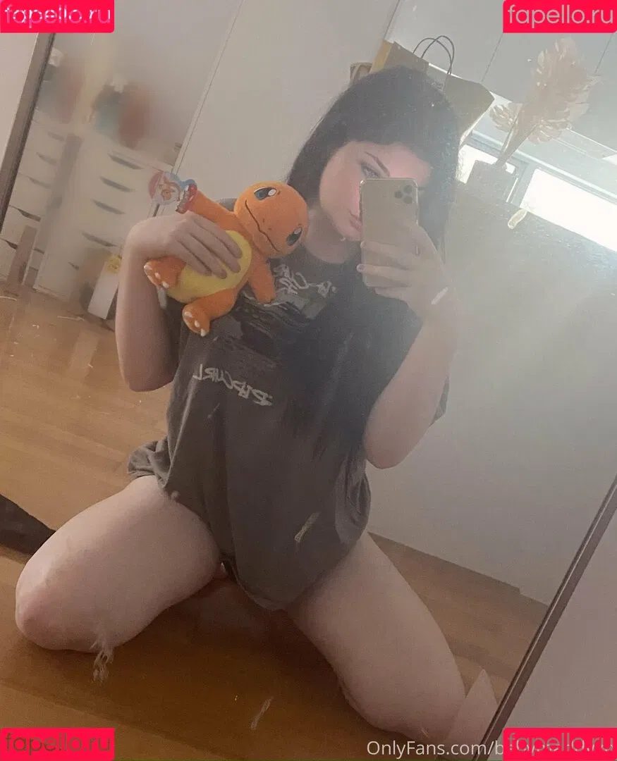 BabyMaddyXo Onlyfans Photo Gallery 