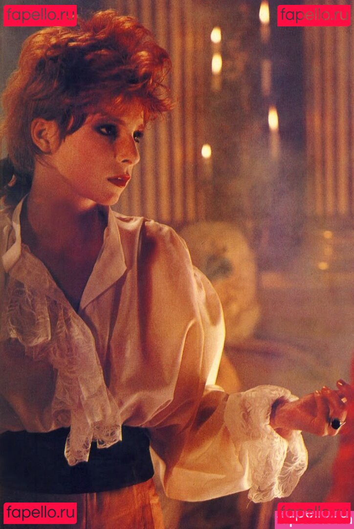 Mylene Farmer / mylene.farmer.official Onlyfans Photo Gallery 