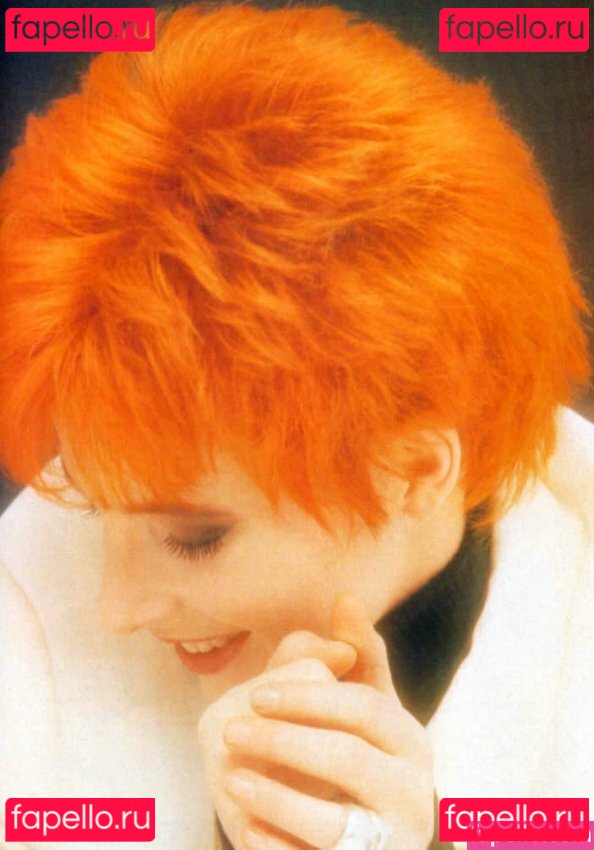 Mylene Farmer / mylene.farmer.official Onlyfans Photo Gallery 