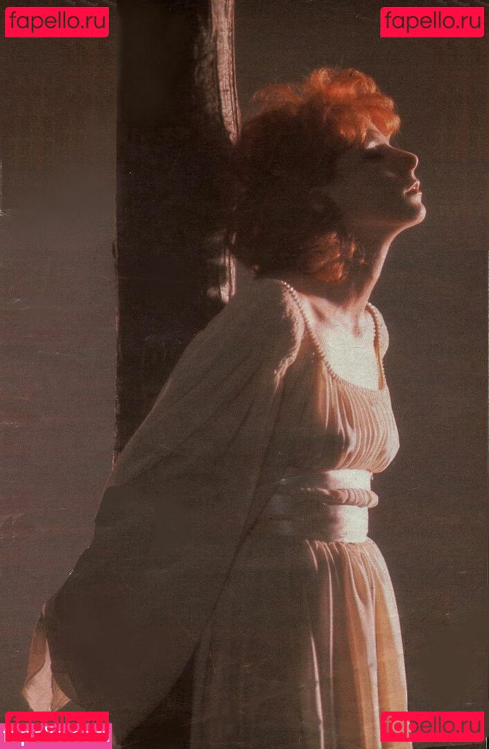 Mylene Farmer / mylene.farmer.official Onlyfans Photo Gallery 