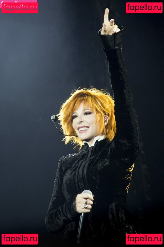 Mylene Farmer / mylene.farmer.official Onlyfans Photo Gallery 