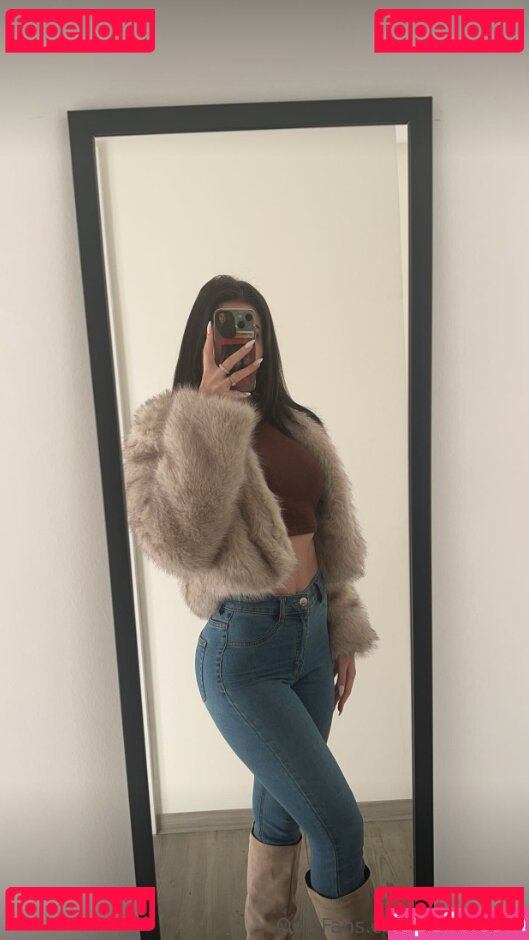 maryberg / shredmary Onlyfans Photo Gallery 