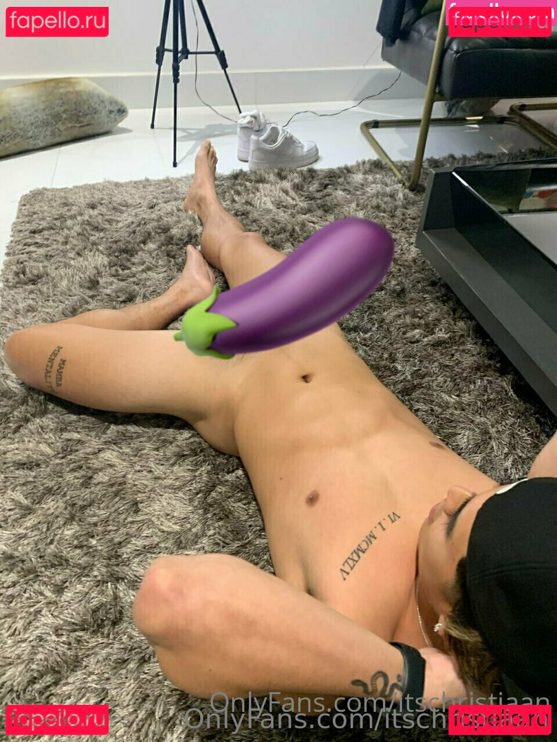 itschristiaan Onlyfans Photo Gallery 