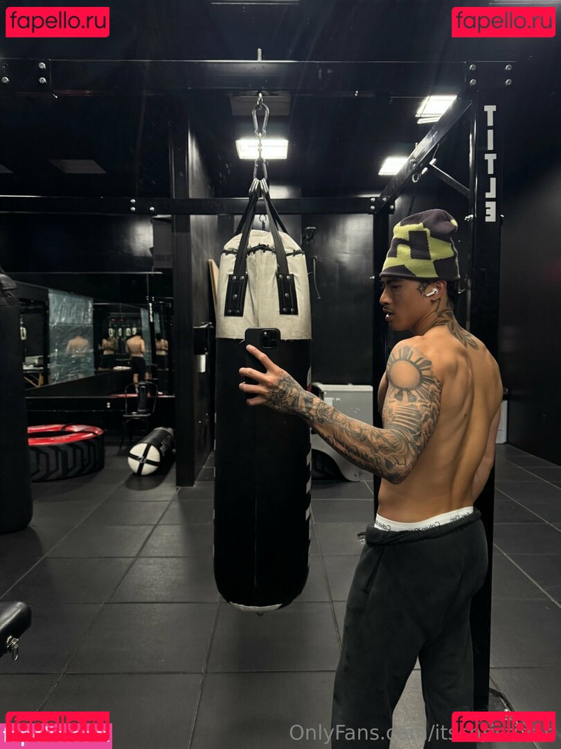 itschristiaan Onlyfans Photo Gallery 