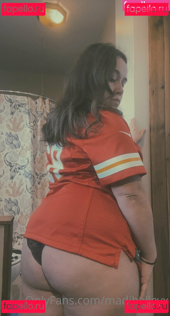 himileyx__x / madibaileyx Onlyfans Photo Gallery 