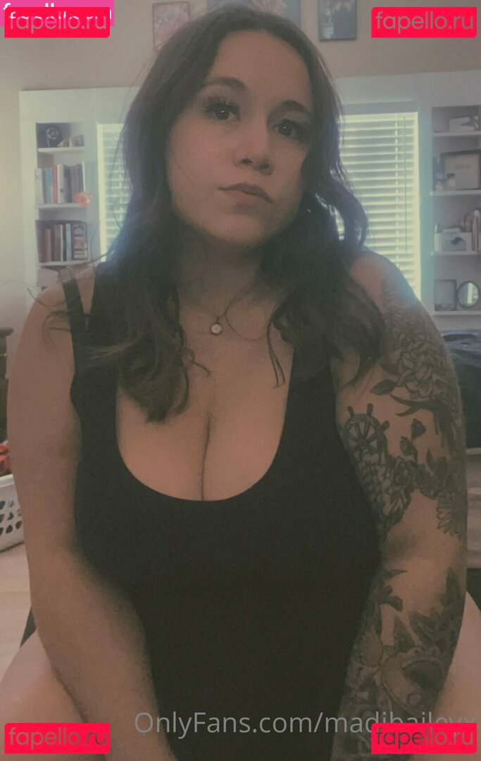 himileyx__x / madibaileyx Onlyfans Photo Gallery 