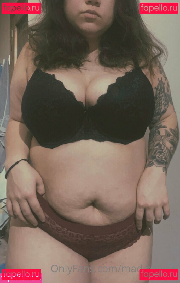 himileyx__x / madibaileyx Onlyfans Photo Gallery 