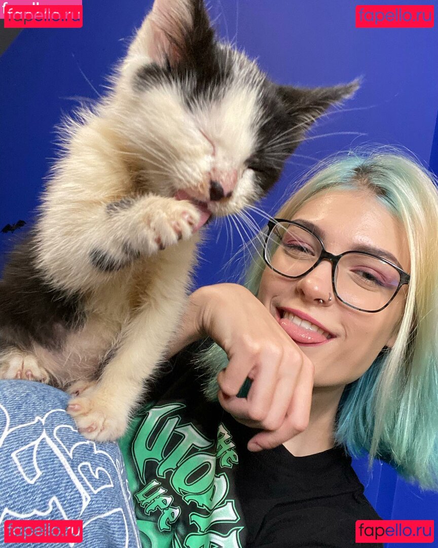 Trixy Blue / TrixyBlueGirl / trixyblue Onlyfans Photo Gallery 