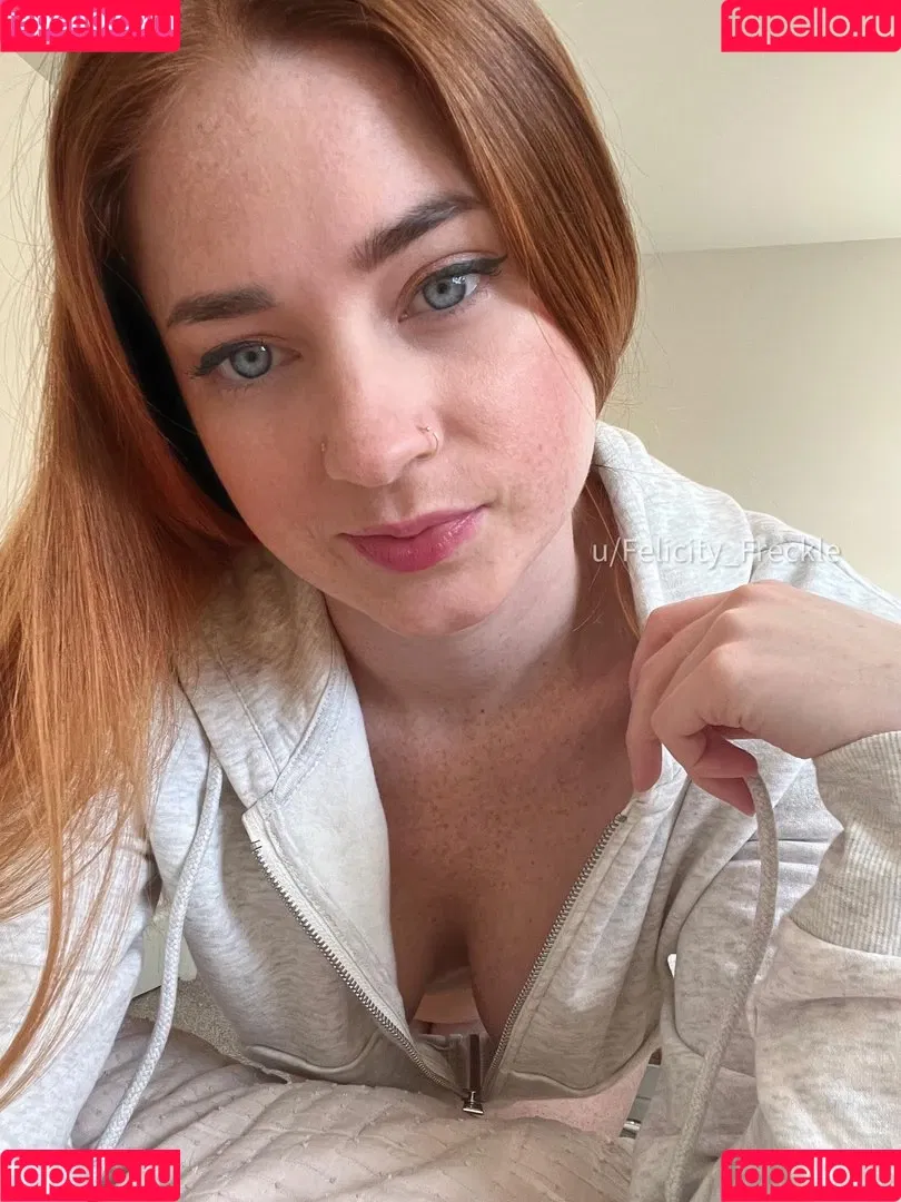 Felicity_Freckle Onlyfans Photo Gallery 