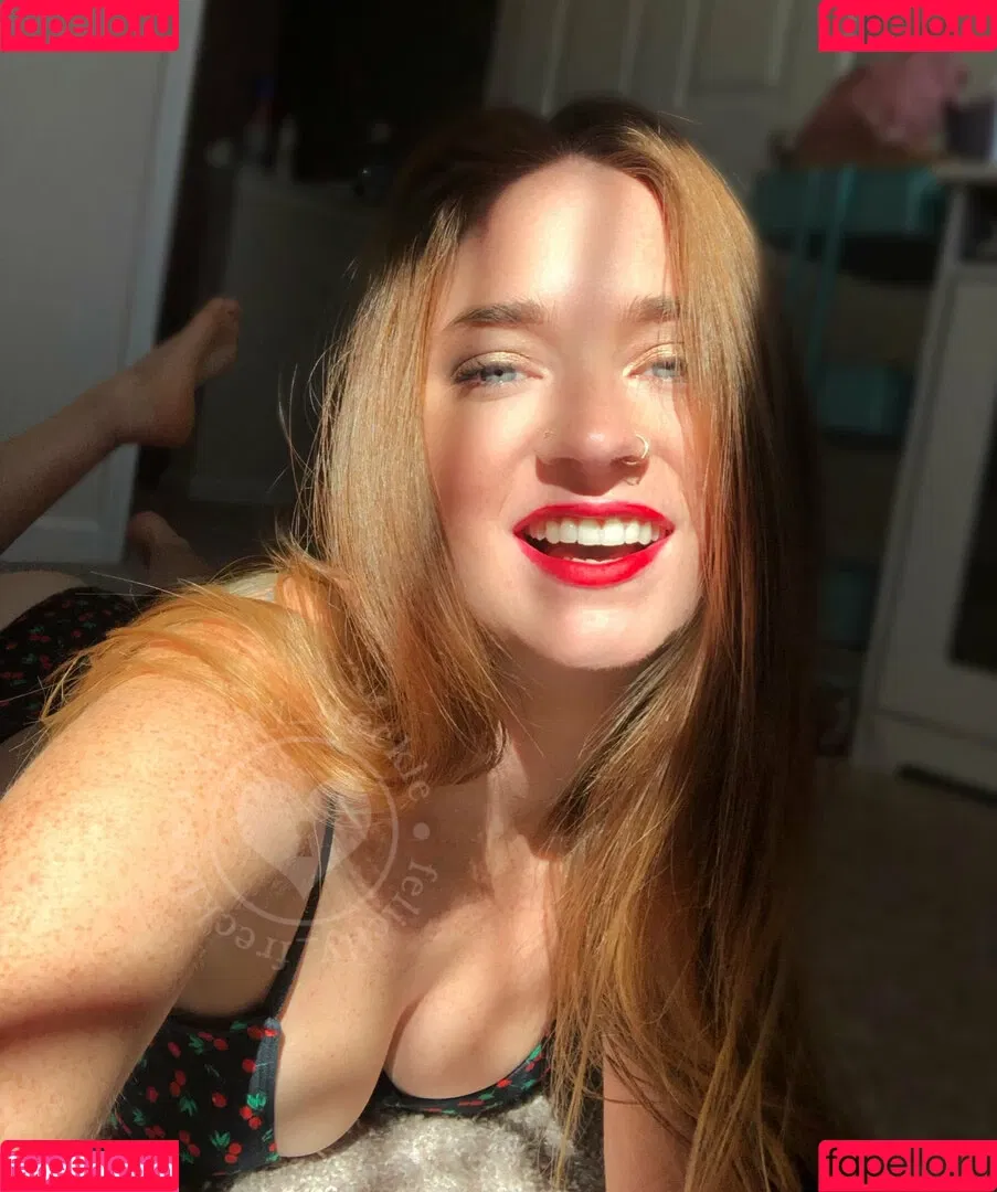 Felicity_Freckle Onlyfans Photo Gallery 
