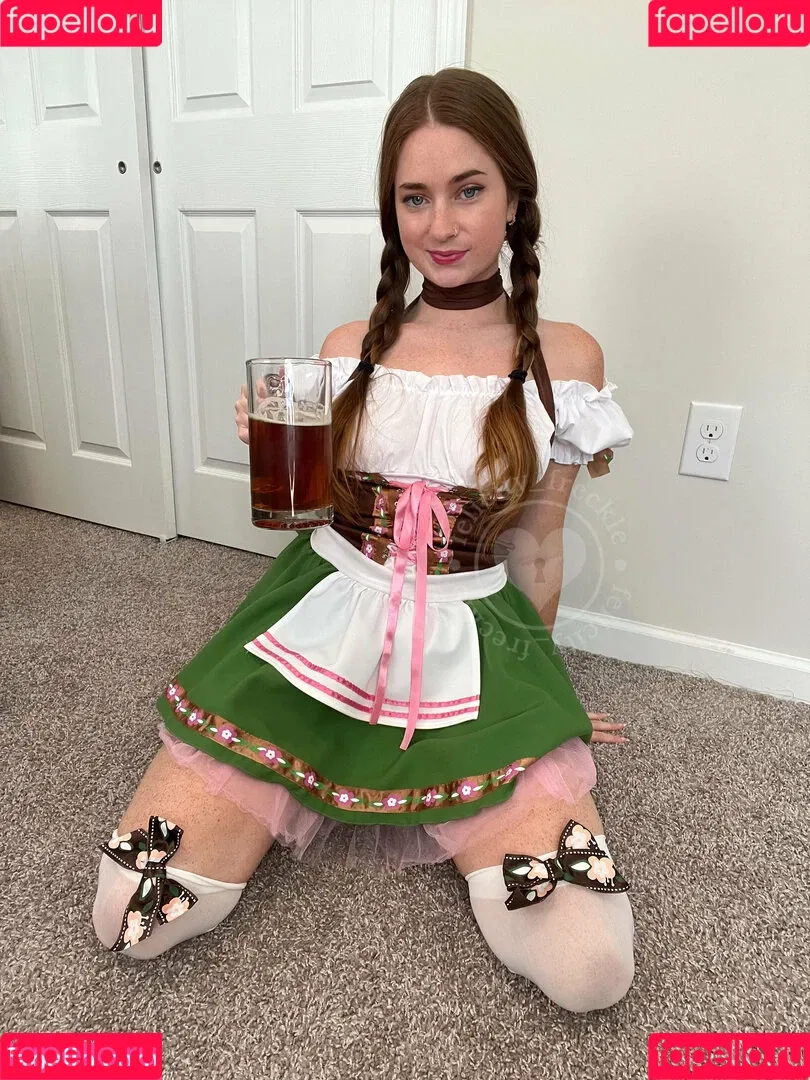 Felicity_Freckle Onlyfans Photo Gallery 