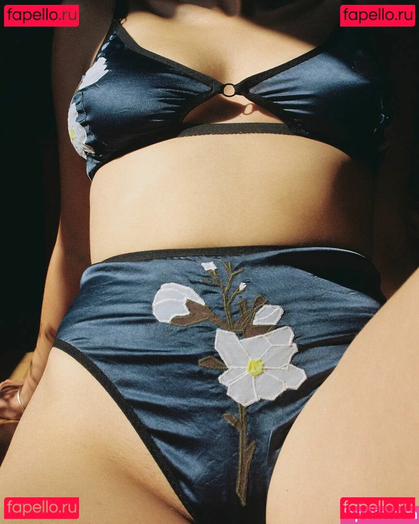 Noa The Model / Noa_the_model / noathemodel Onlyfans Photo Gallery 