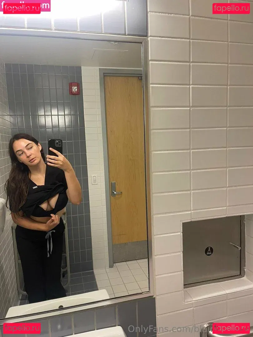 blairwilliams Onlyfans Photo Gallery 