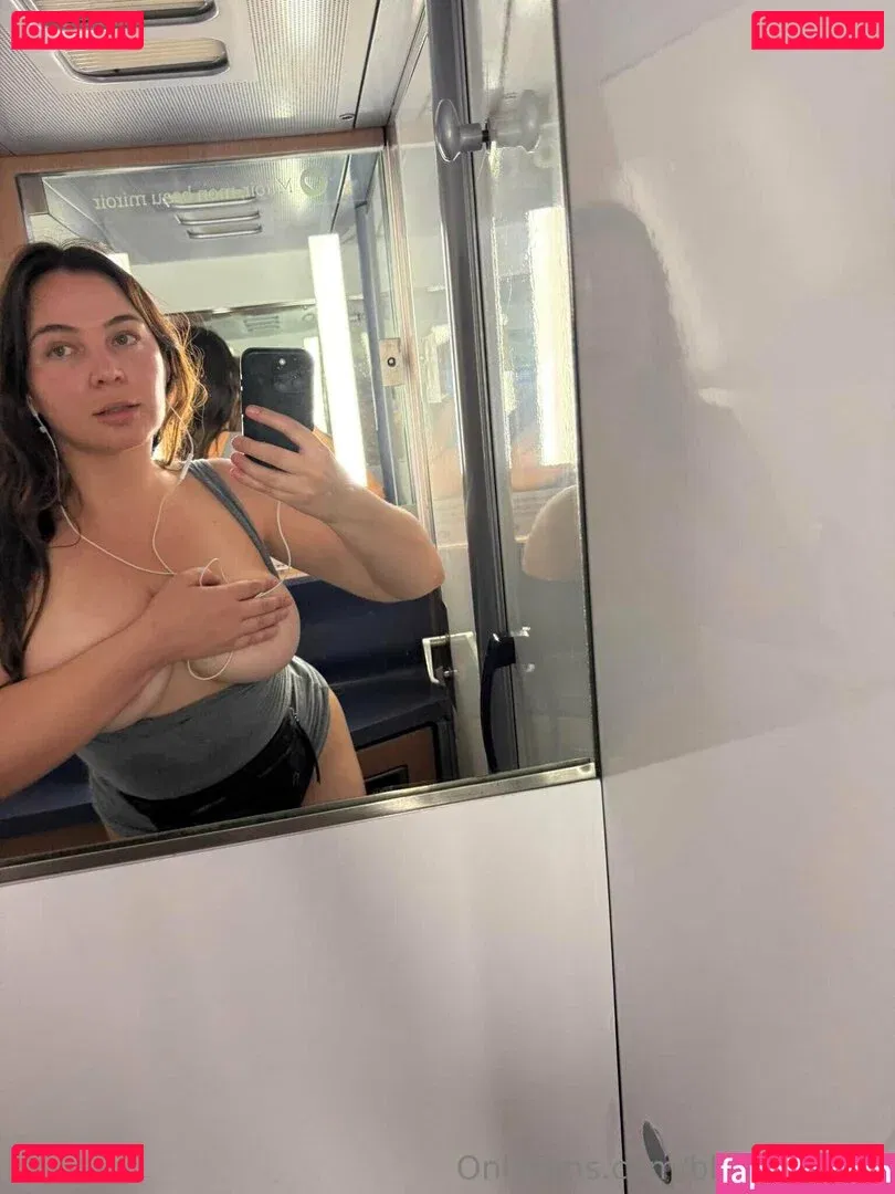 blairwilliams Onlyfans Photo Gallery 