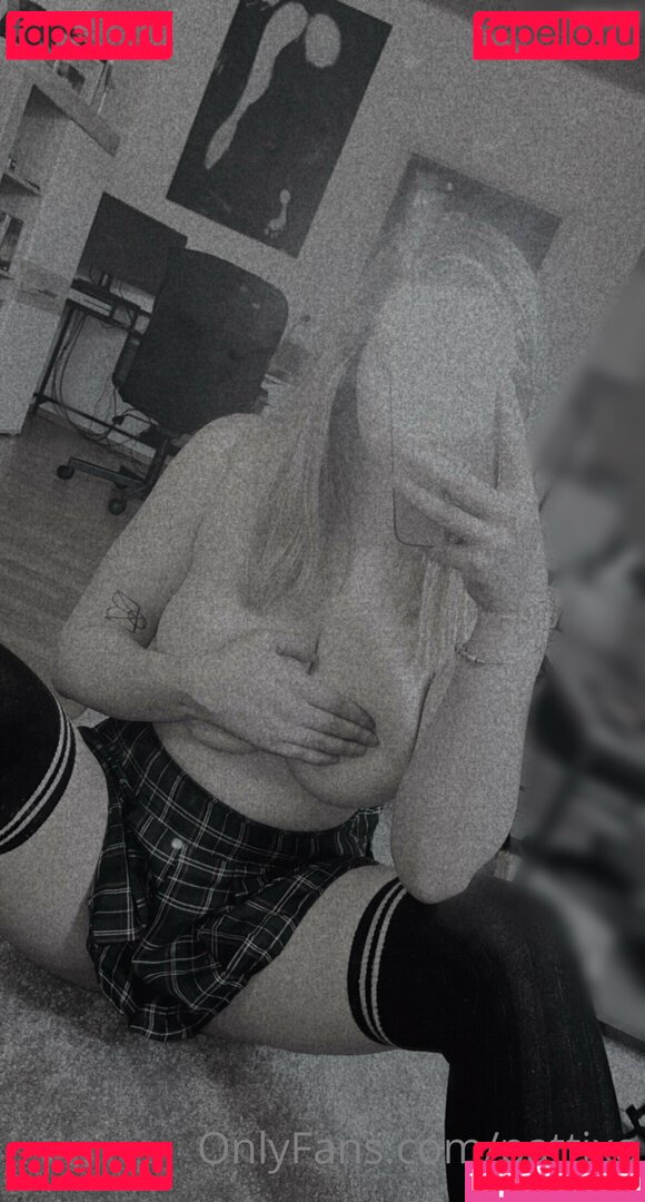 pattixo / pxttixo Onlyfans Photo Gallery 
