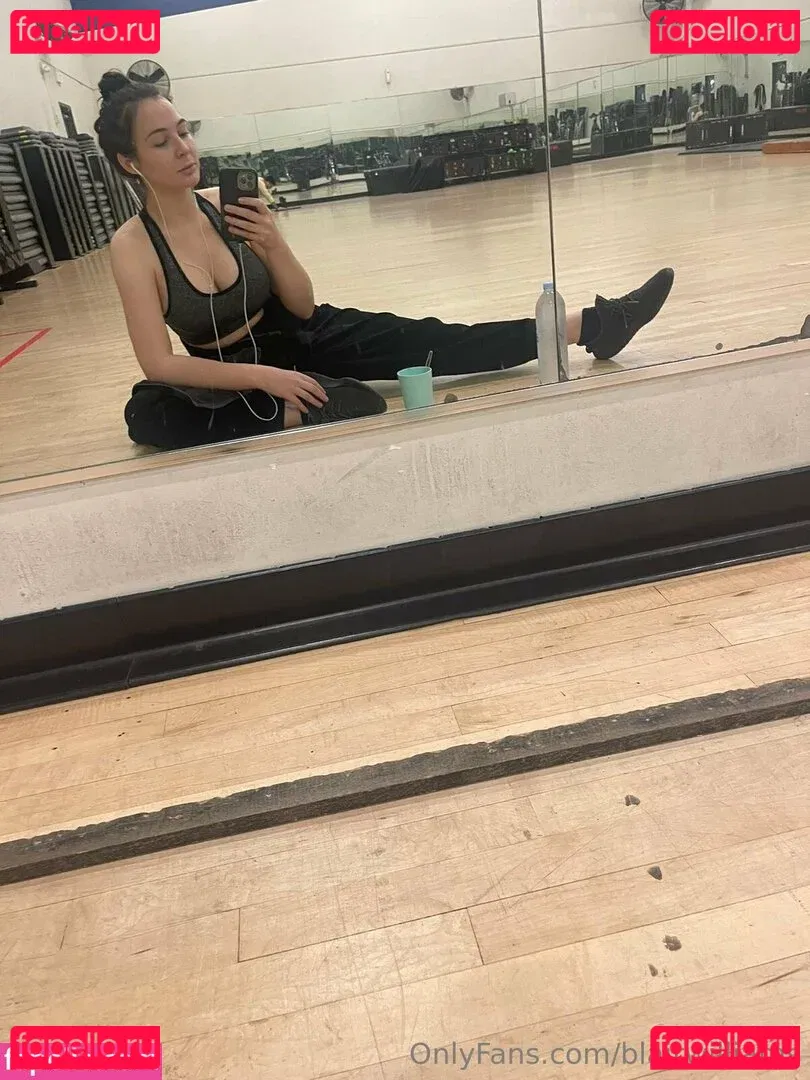 blairwilliams Onlyfans Photo Gallery 