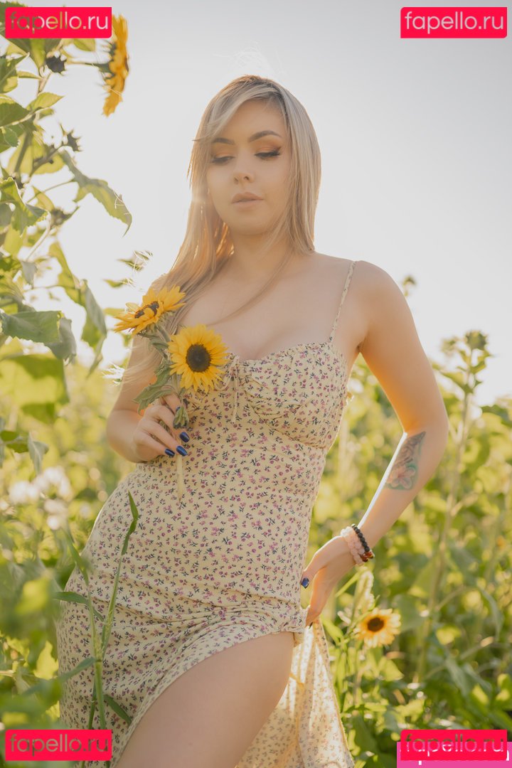 Amy Thunderbolt / amy_thunderbolt / amythunderbolt Onlyfans Photo Gallery 