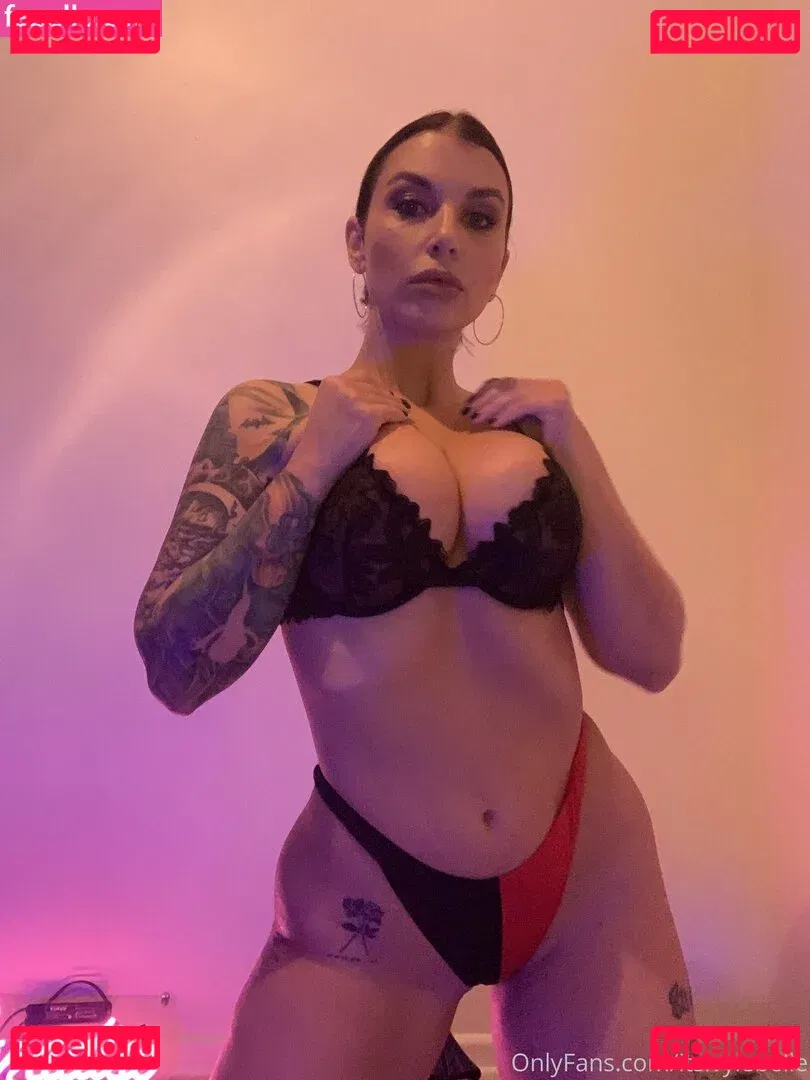 itsivylebelle Onlyfans Photo Gallery 