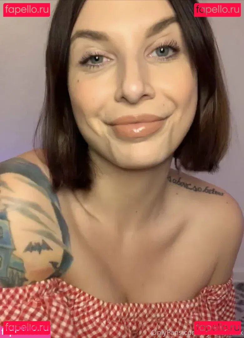 itsivylebelle Onlyfans Photo Gallery 