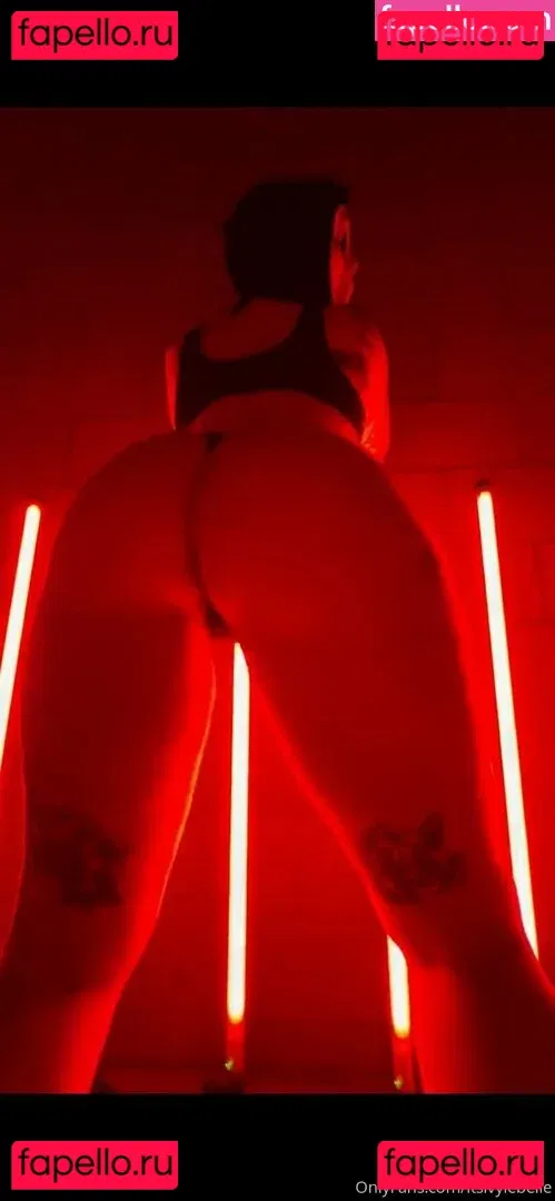 itsivylebelle Onlyfans Photo Gallery 