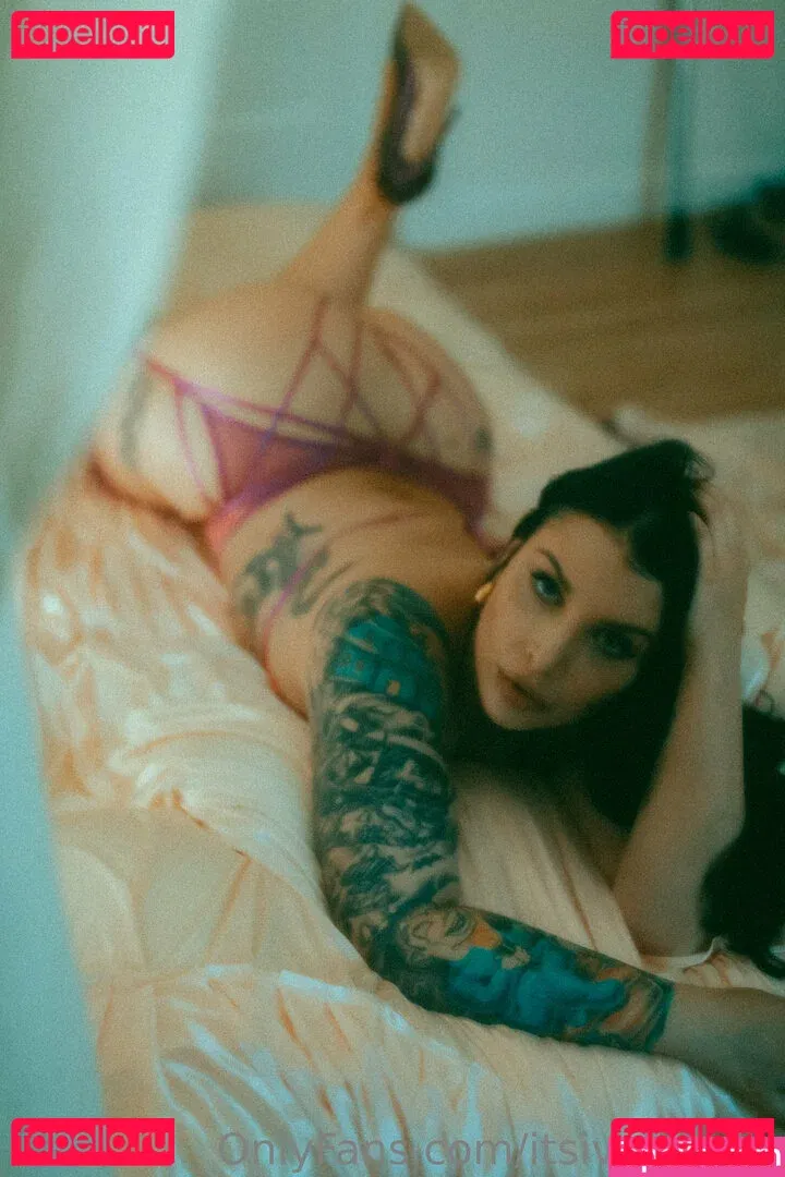 itsivylebelle Onlyfans Photo Gallery 