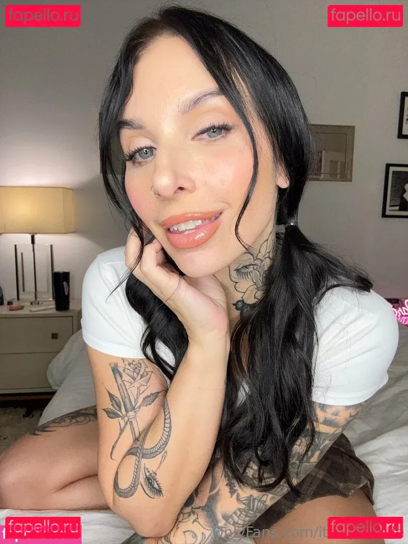 itsivylebelle Onlyfans Photo Gallery 