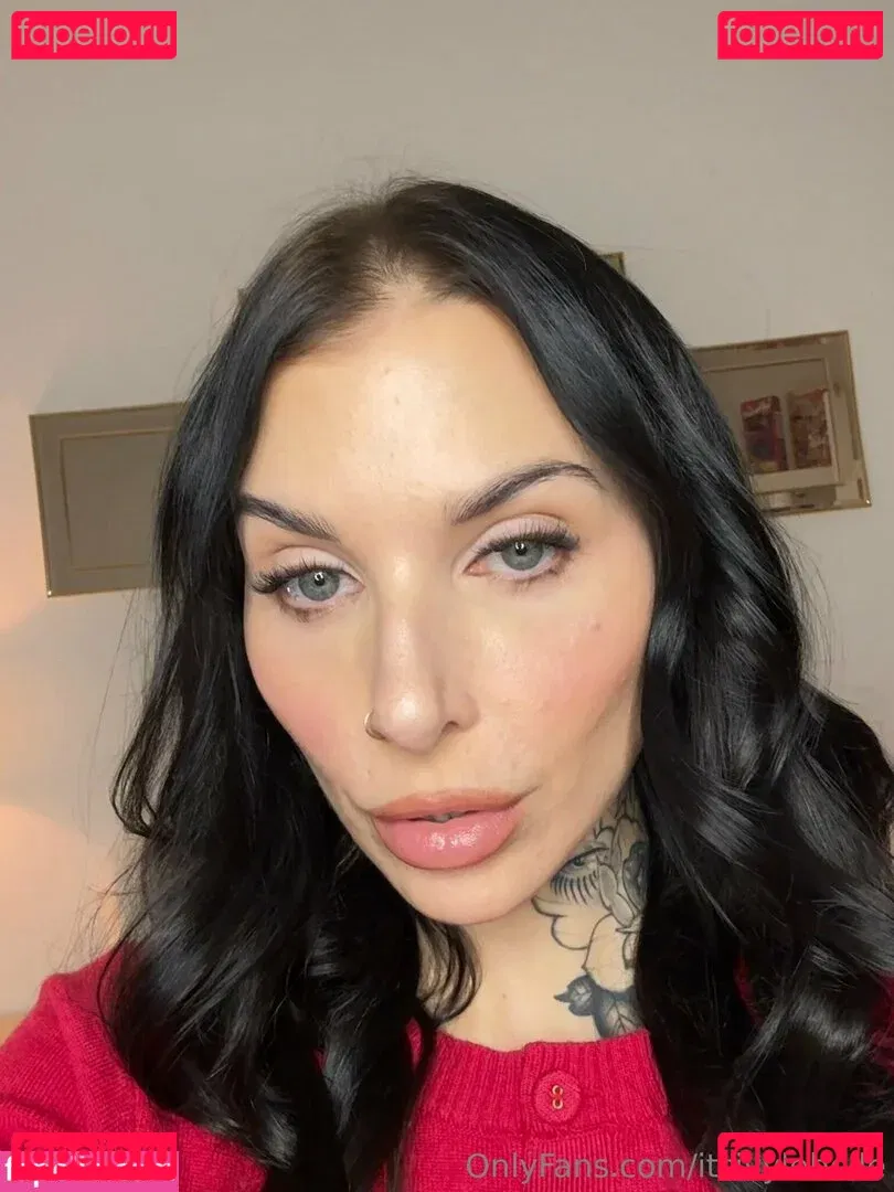 itsivylebelle Onlyfans Photo Gallery 