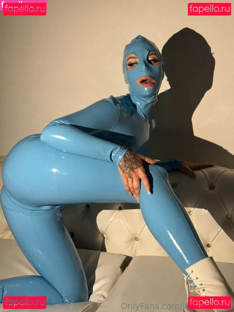 itsivylebelle Onlyfans Photo Gallery 