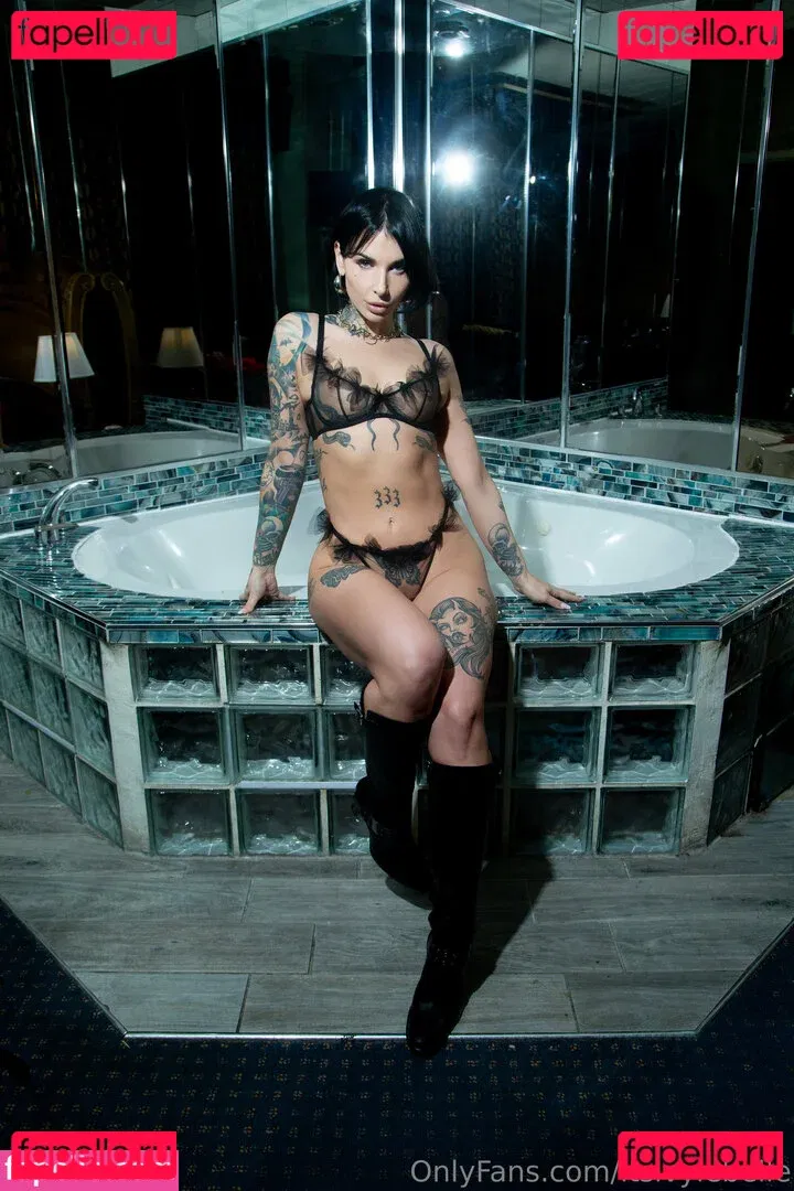 itsivylebelle Onlyfans Photo Gallery 