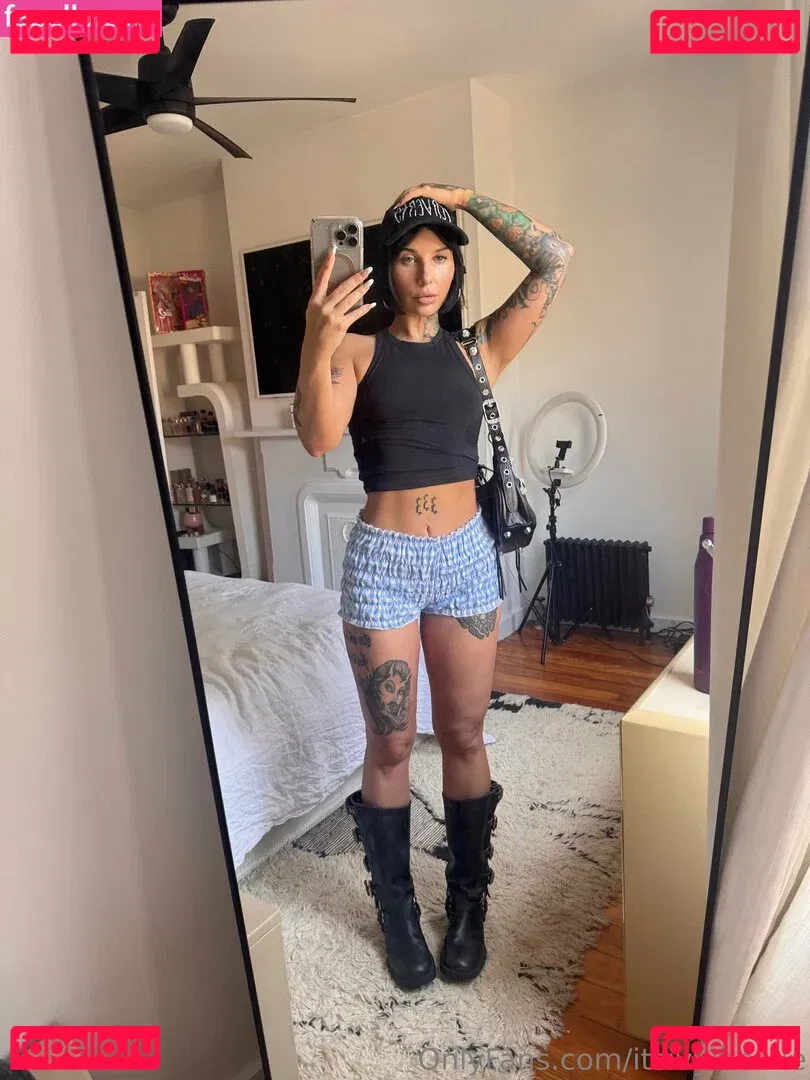 itsivylebelle Onlyfans Photo Gallery 