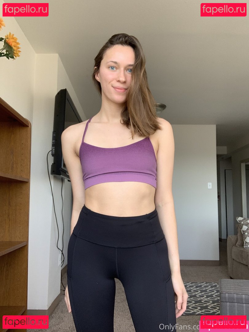 celesteschmeckle / hastalapasta96 / thatllbe25schmeckles