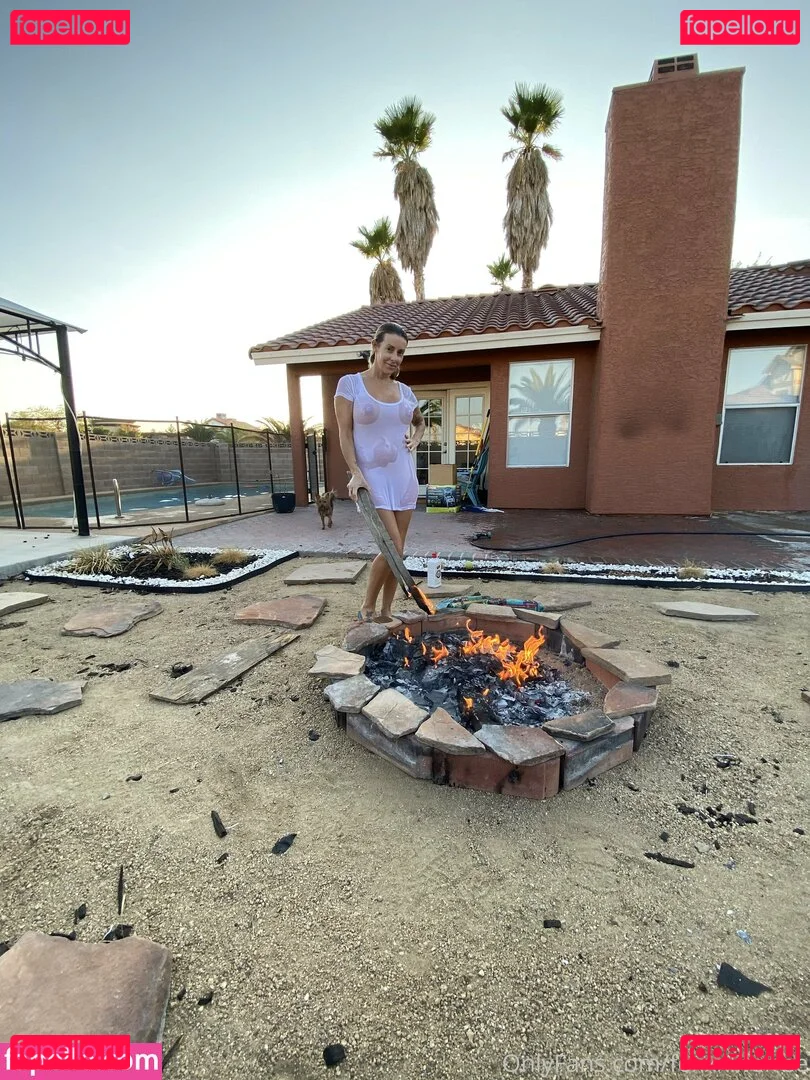 foxxxlifefree Onlyfans Photo Gallery 