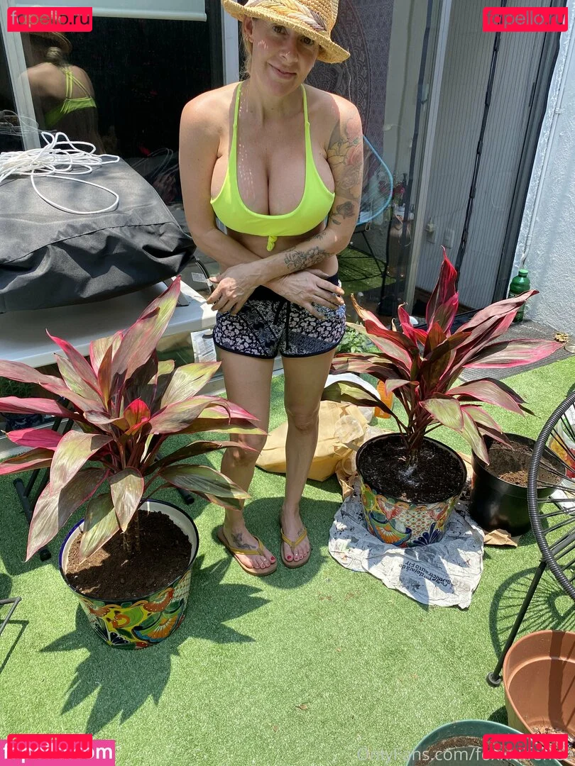 foxxxlifefree Onlyfans Photo Gallery 